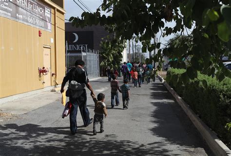 Migrant children dropped off in San Jose, left on the streets
